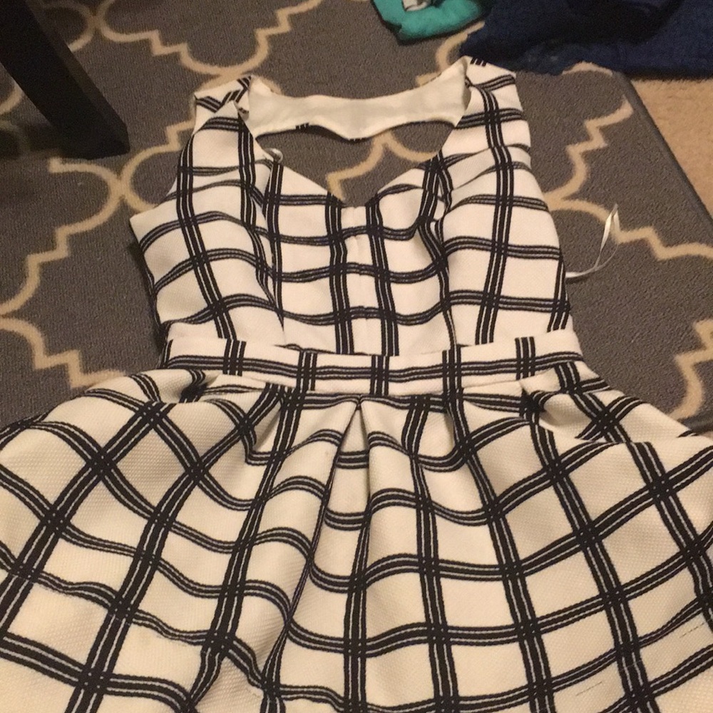 Black and white dress